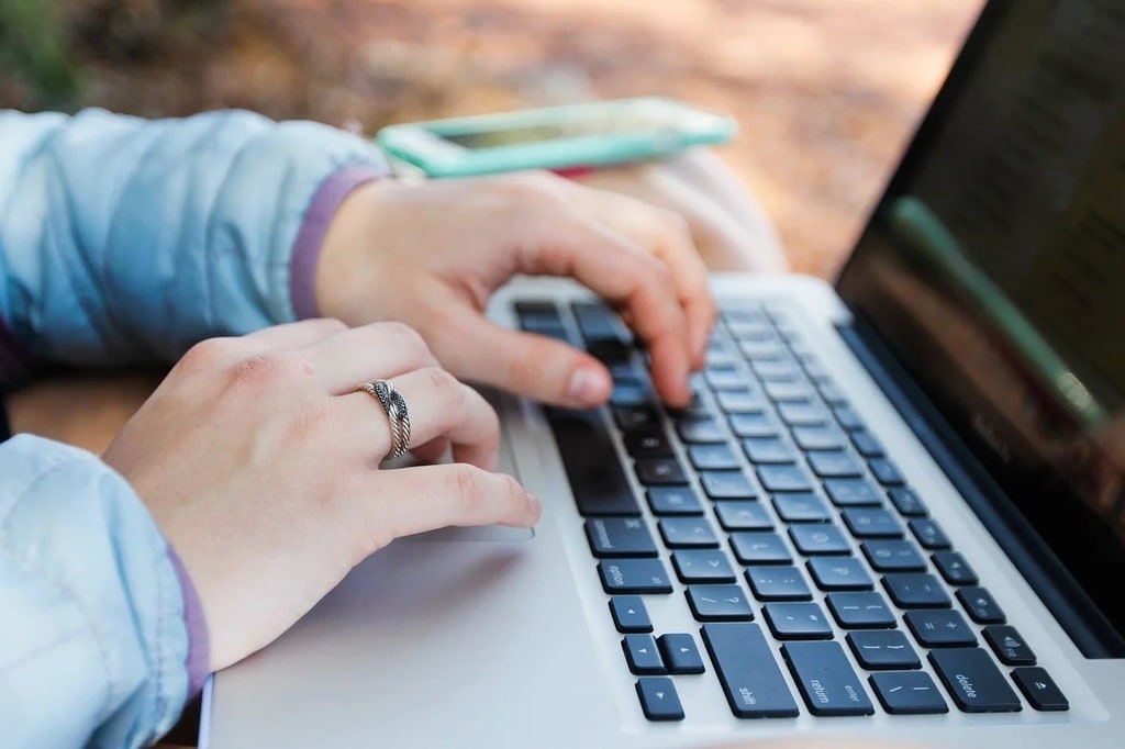 Les avantages d'un site web personnalisé pour votre marque